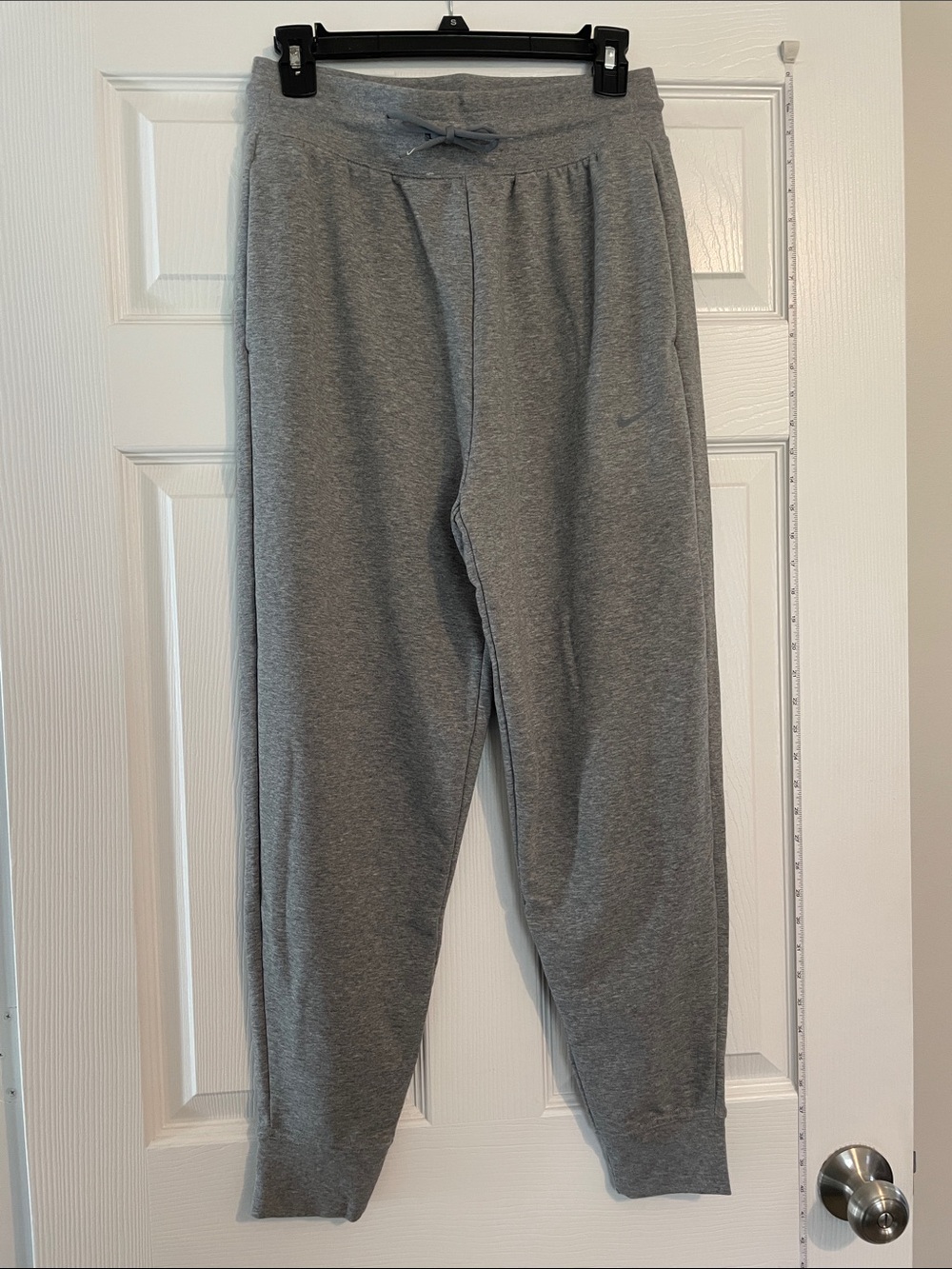 Nike Heather Gray Women's Jogger Sweatpants